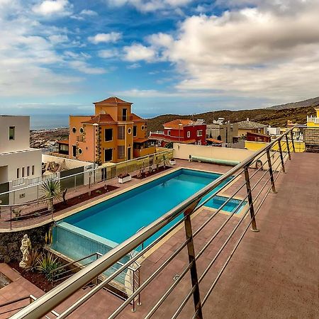 Villa Josefina Адехе Екстериор снимка